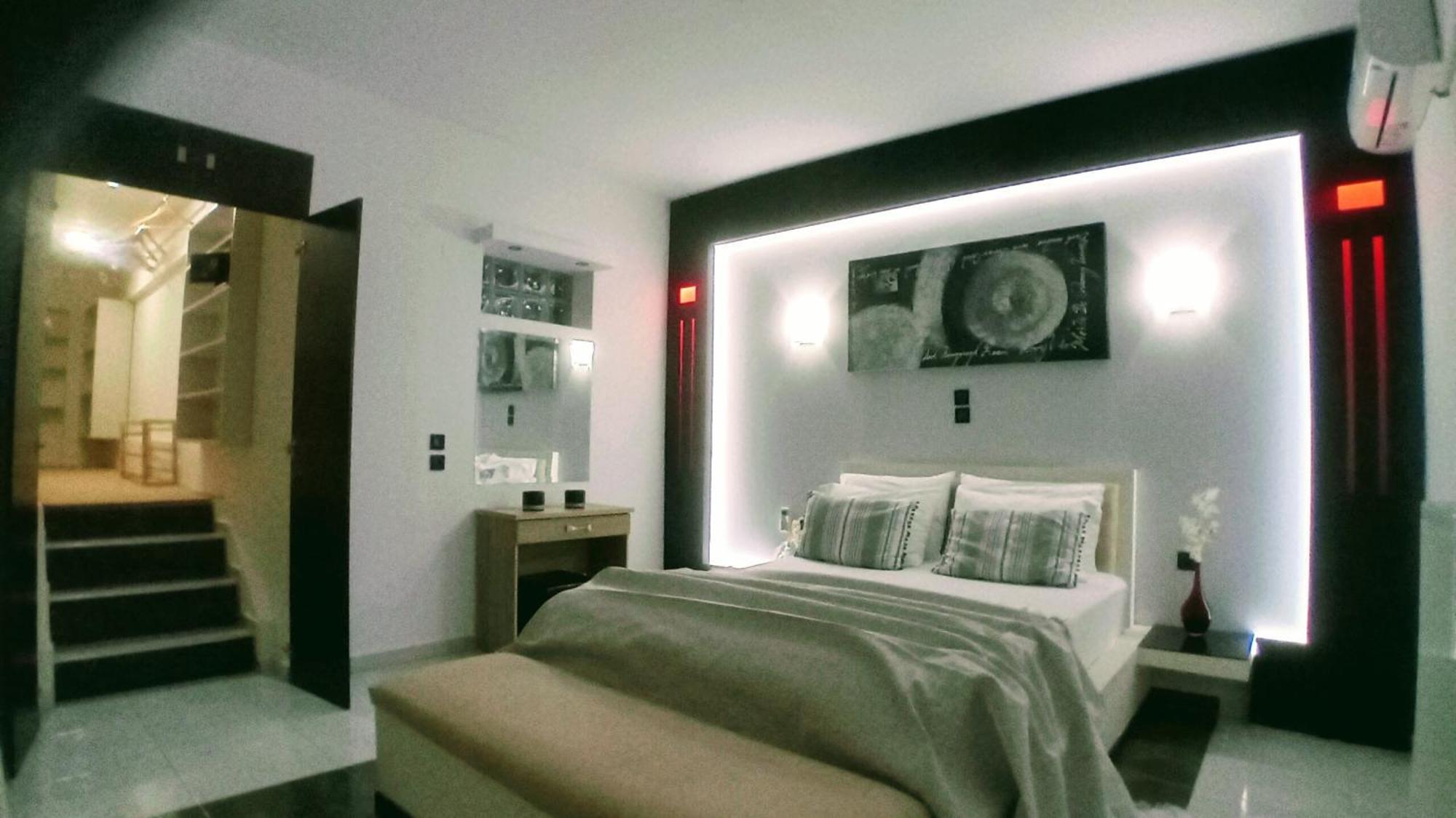 Zante Lagos Homes Treehouse And 別墅