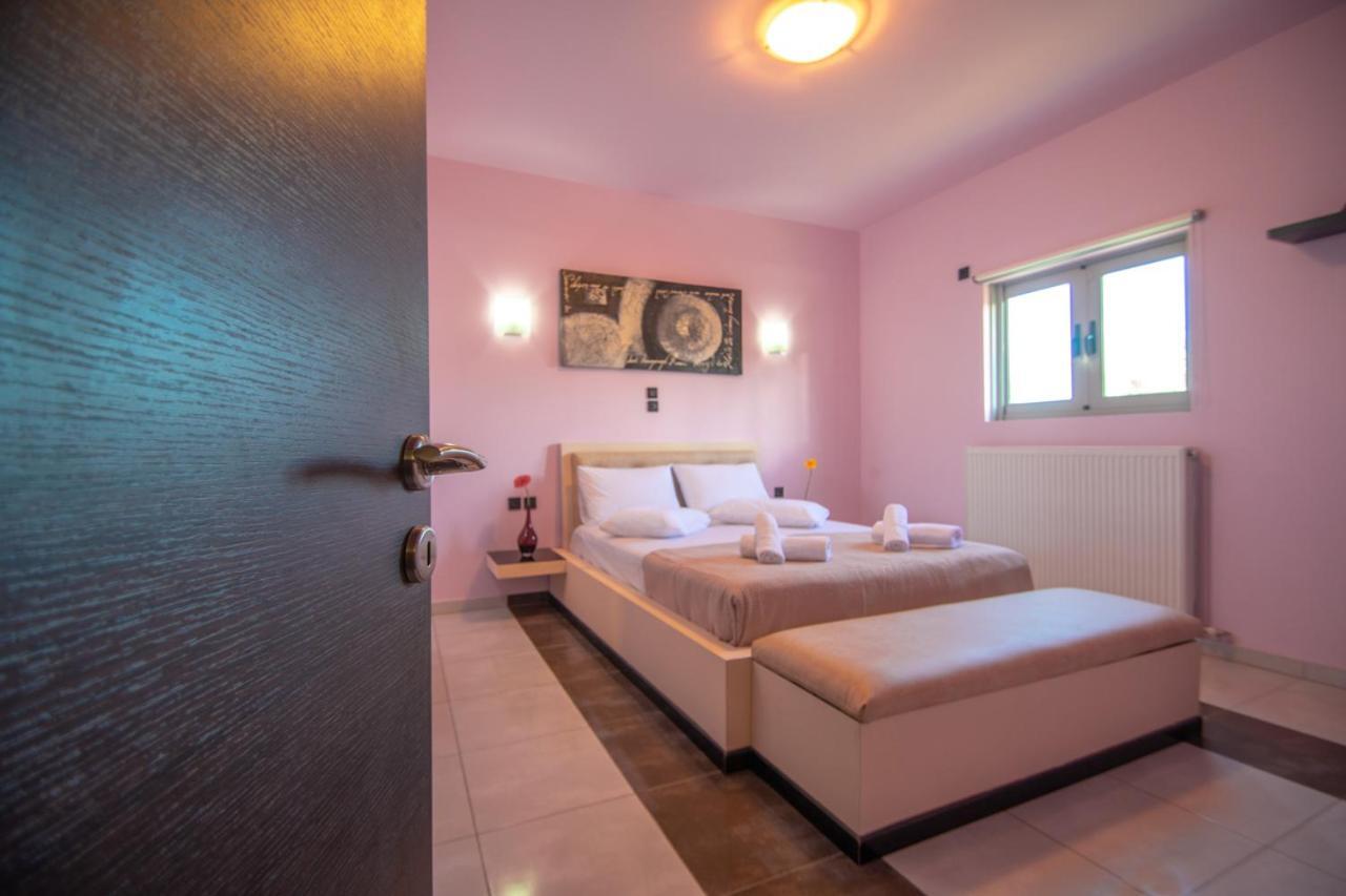 Zante Lagos Homes Treehouse And 別墅