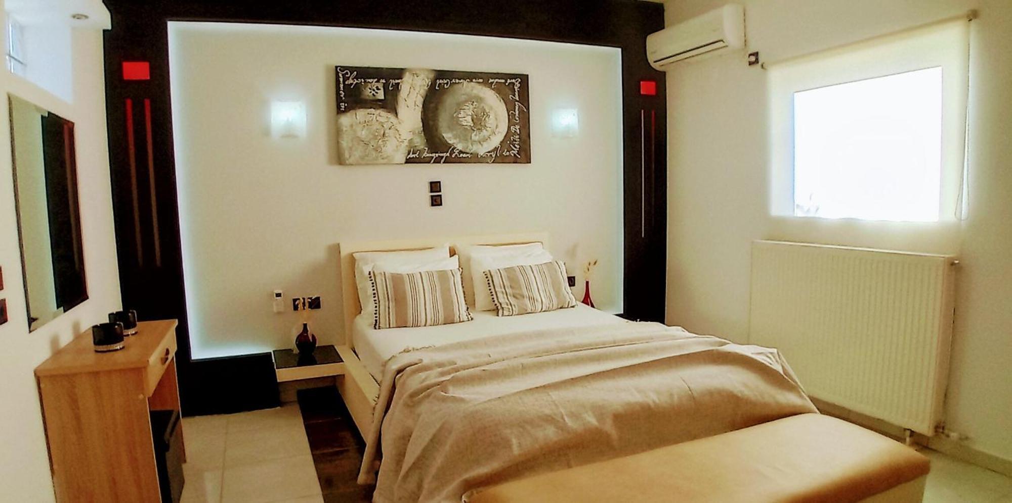 Zante Lagos Homes Treehouse And