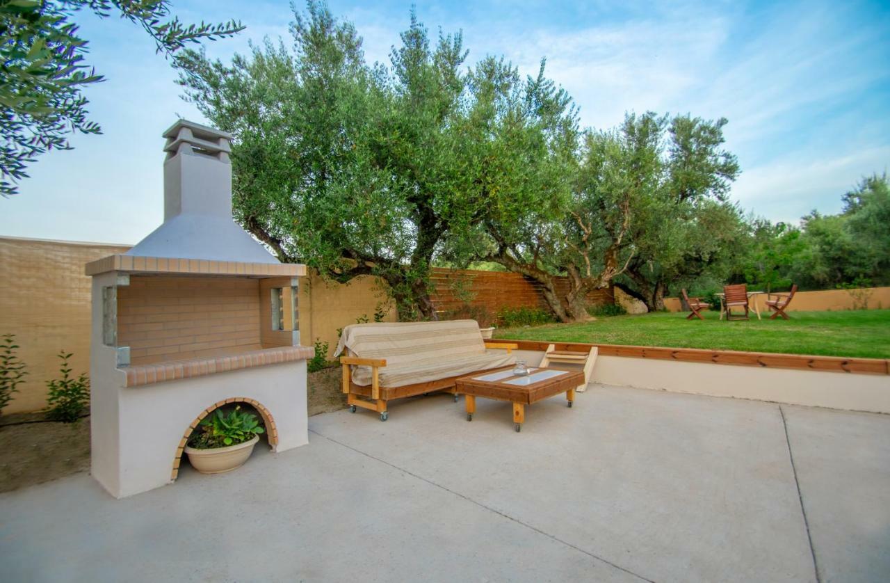 Zante Lagos Homes Treehouse And Villa