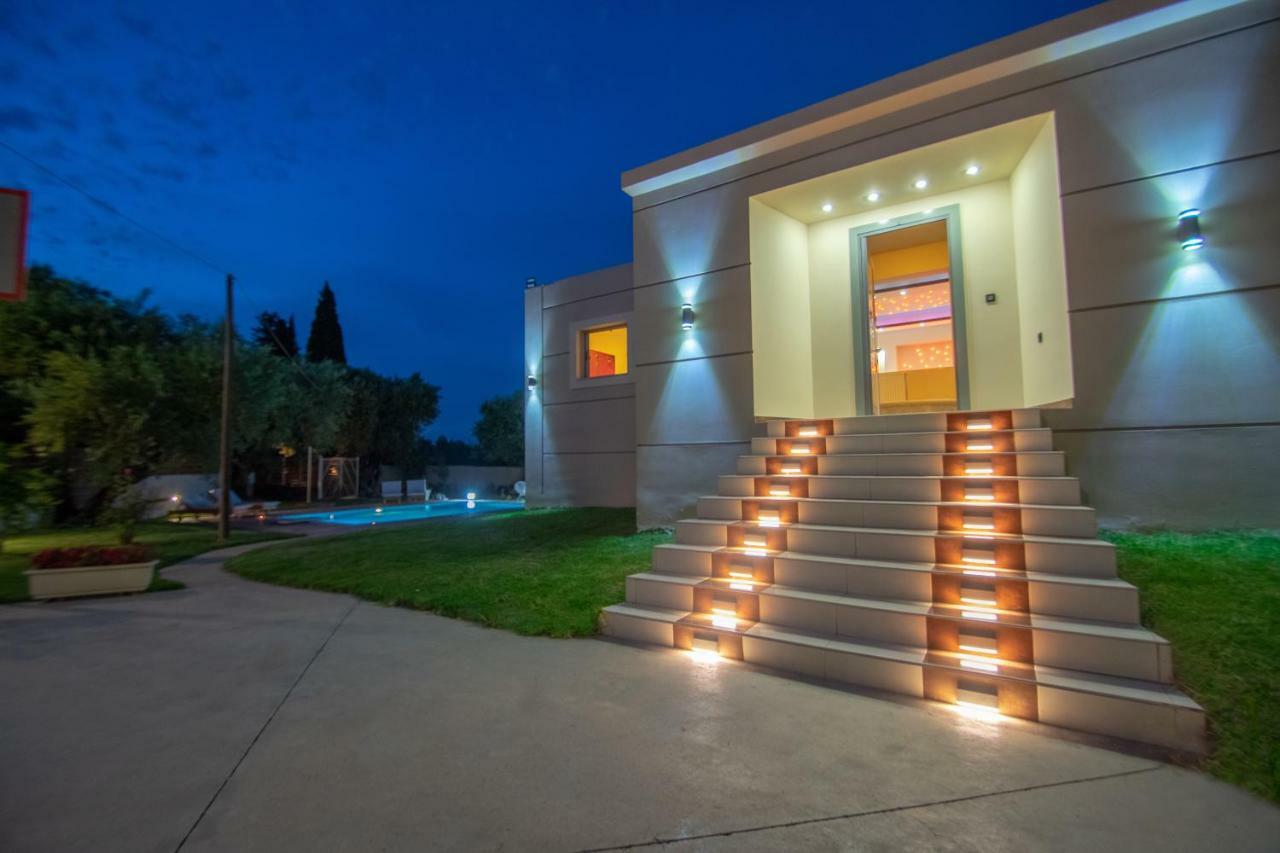 Zante Lagos Homes Treehouse And Villa *