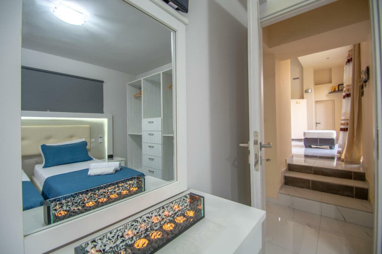 Zante Lagos Homes Treehouse And Villa Vougiaton